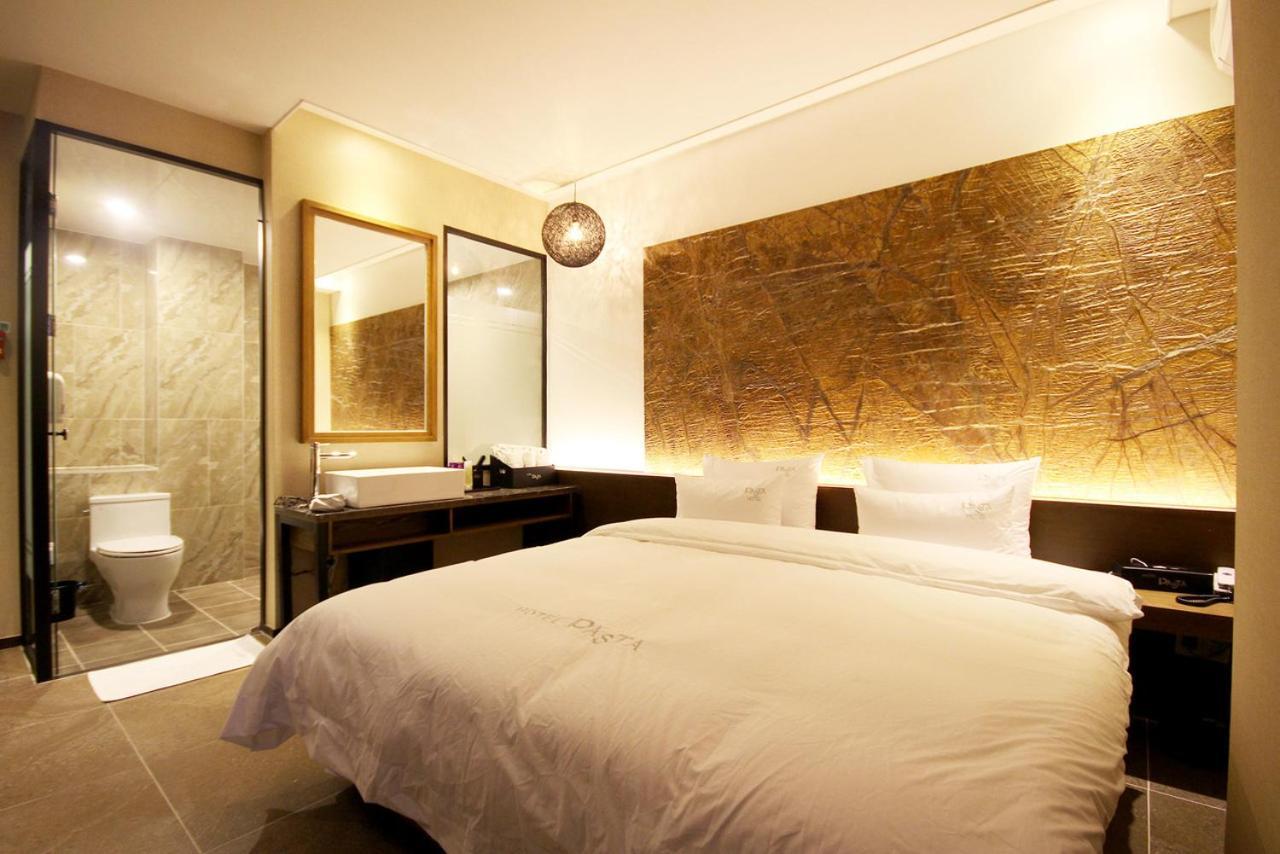 Hotel 38.5 Jinhae Changwon Ngoại thất bức ảnh