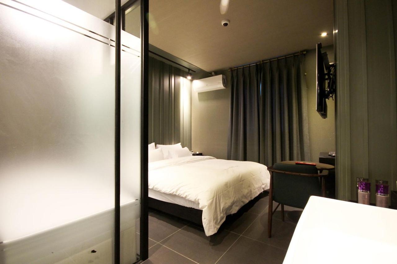 Hotel 38.5 Jinhae Changwon Ngoại thất bức ảnh