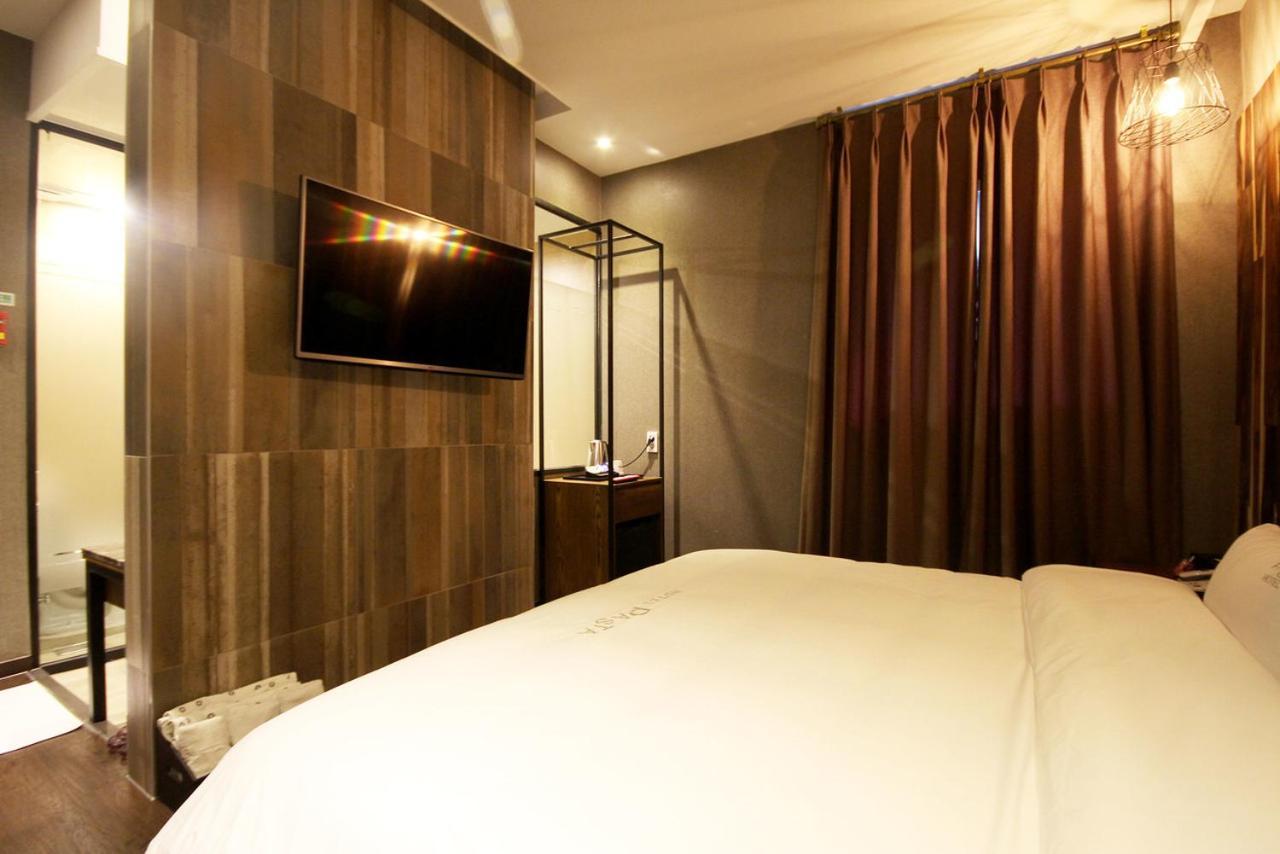 Hotel 38.5 Jinhae Changwon Ngoại thất bức ảnh